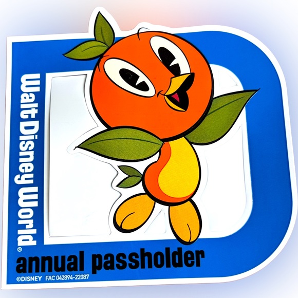 Disney Orange Bird Annual Passholder Magnet Authentic Parks - Picture 1 of 1